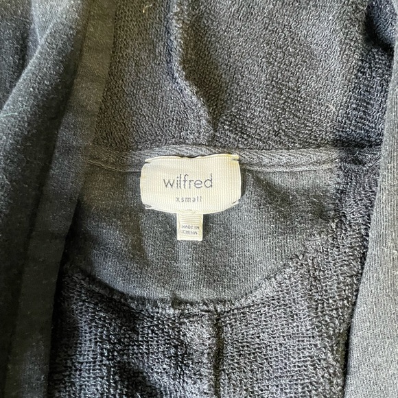 Wilfred Sweater - Picture 2 of 3